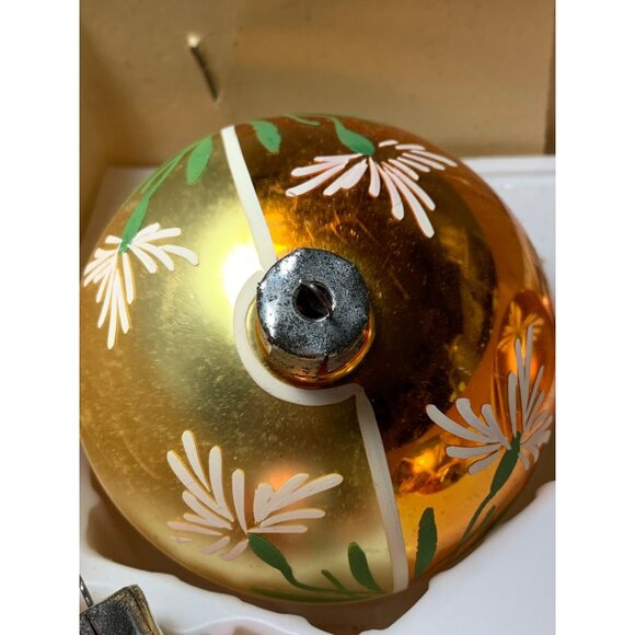 Vintage Poland Hand-Painted Glass Christmas Ornaments Set of 4 Original Box - Picture 5 of 9